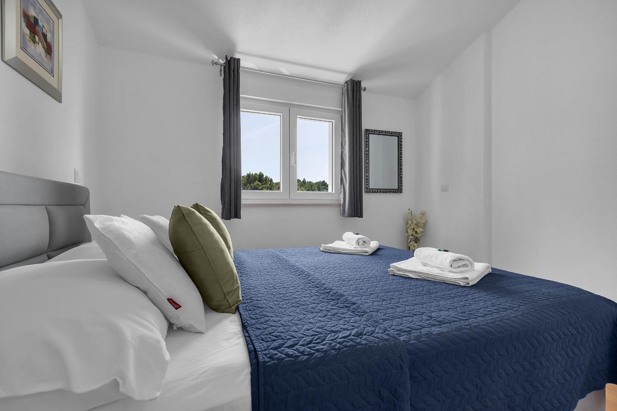 Apartments Villa Katarina Tučepi Quarto foto