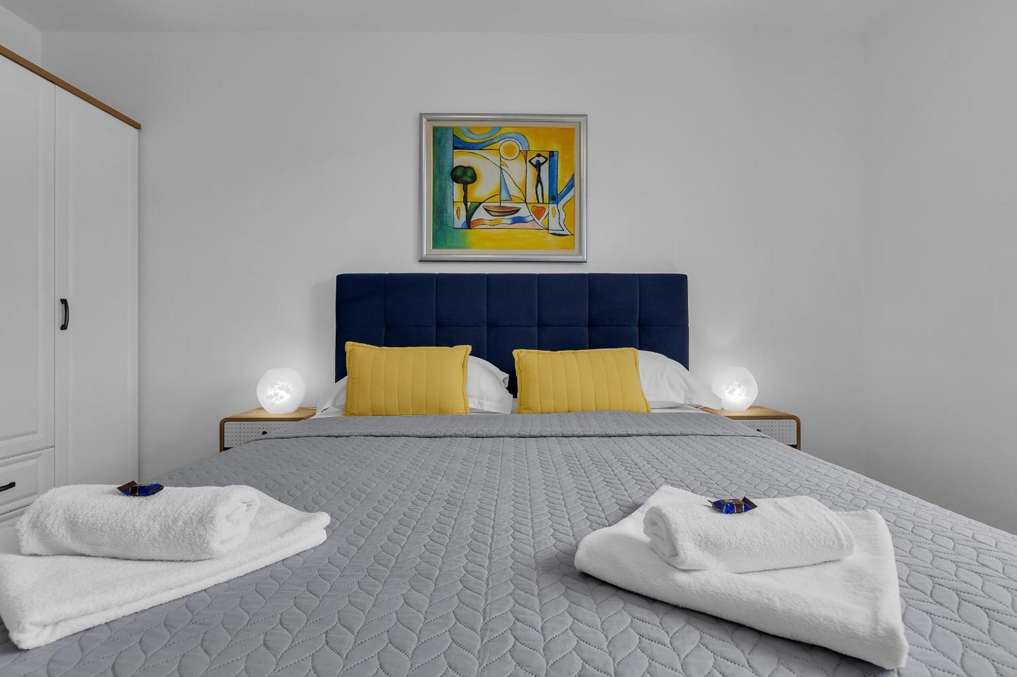 Apartments Villa Katarina Tučepi Quarto foto